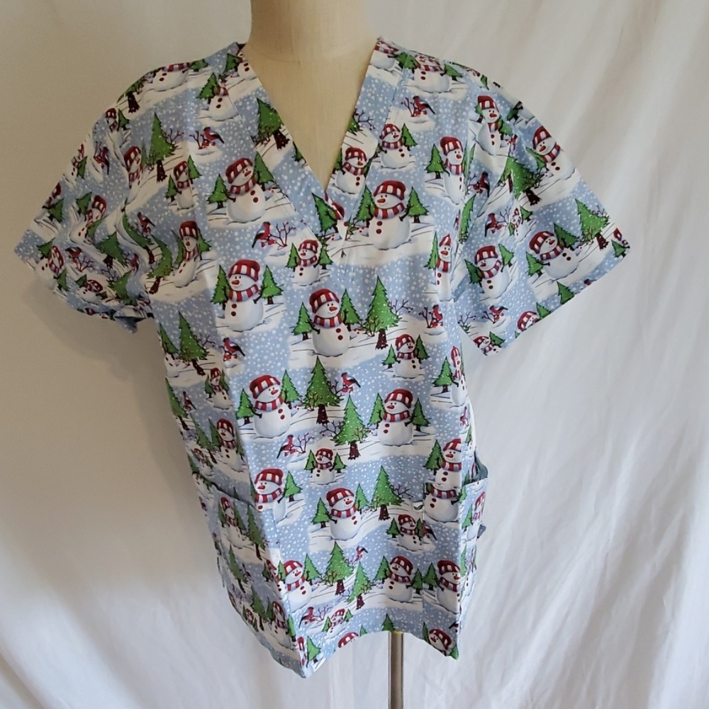 Peppermint Scrubs top Snowman wonderland